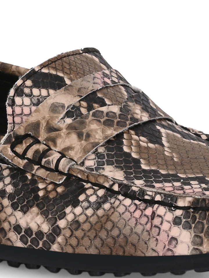 CARLO ROMANO BY WASAN MULTI COLOR VEGAN LEATHER SNAKE PRINT MOCCASIN FOR WOMEN