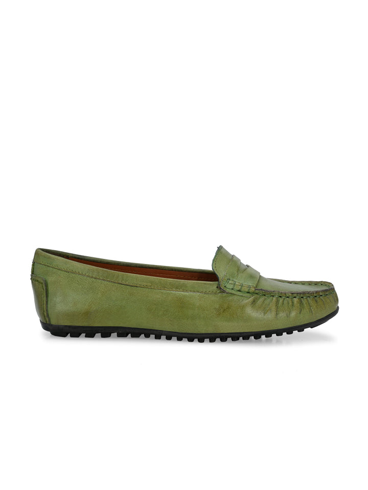 WOMEN LIGHT MOCCASIN SHOE