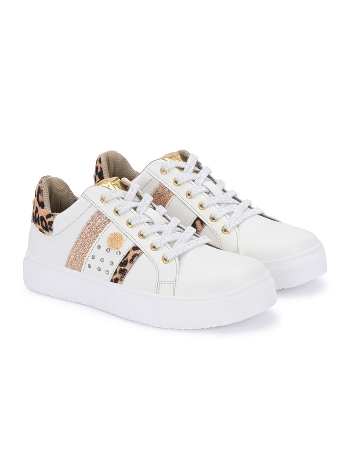 CARLO ROMANO WHITE & BEIGE COLOR STYLISH LEATHER CASUAL SNEAKER SHOE FOR WOMEN