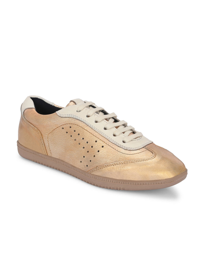 CARLO ROMANO GOLD WHITE COLOR CASAUL SNEAKERS SHOES FOR WOMEN