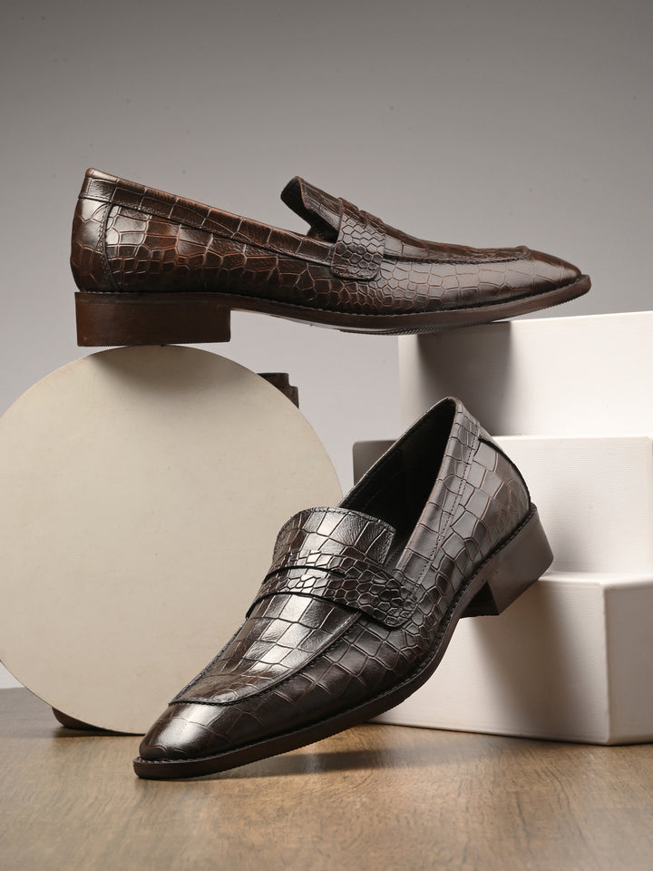 CARLO ROMANO BROWN COLOR PREMIUM RANGE ITALIAN CROCODILE PRINTED LEATHER MOCCASIN SHOE FOR MEN