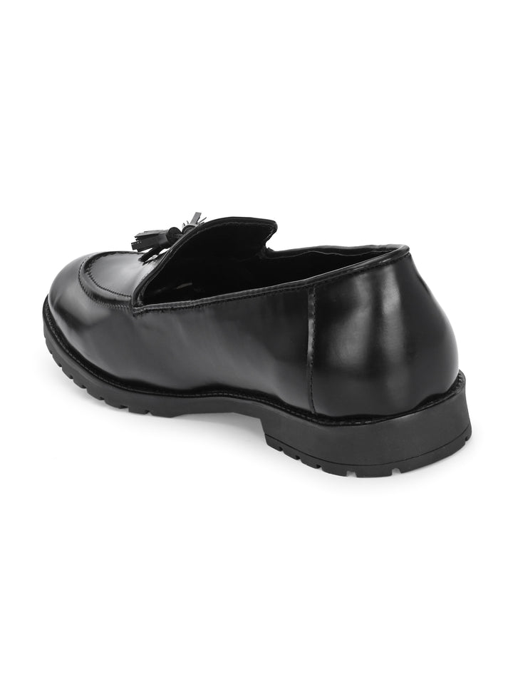 CARLO ROMANO BY WASAN VEGAN LEATHER PATENT BLACK COLOUR SLIP-ON MOCCASIN FOR MEN