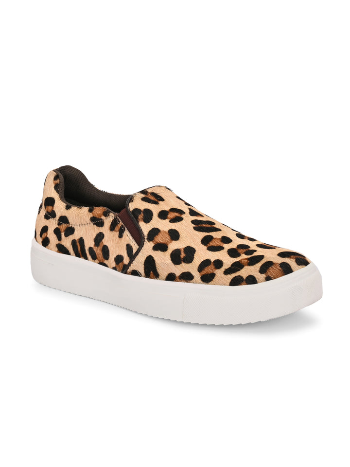 CARLO ROMANO GENUINE LEATHER LEOPARD ANIMAL PRINTED CASUAL SNEAKER FOR WOMEN