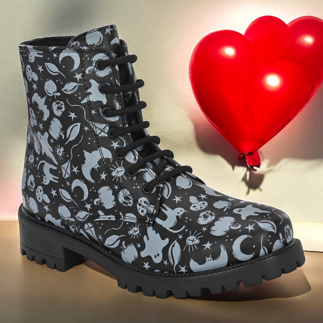 CARLO ROMANO BY WASAN BLACK-GREY COLOR VEGAN LEATHER PRINT LACE-UP ANKLE BOOTS WITH ZIP FOR WOMEN