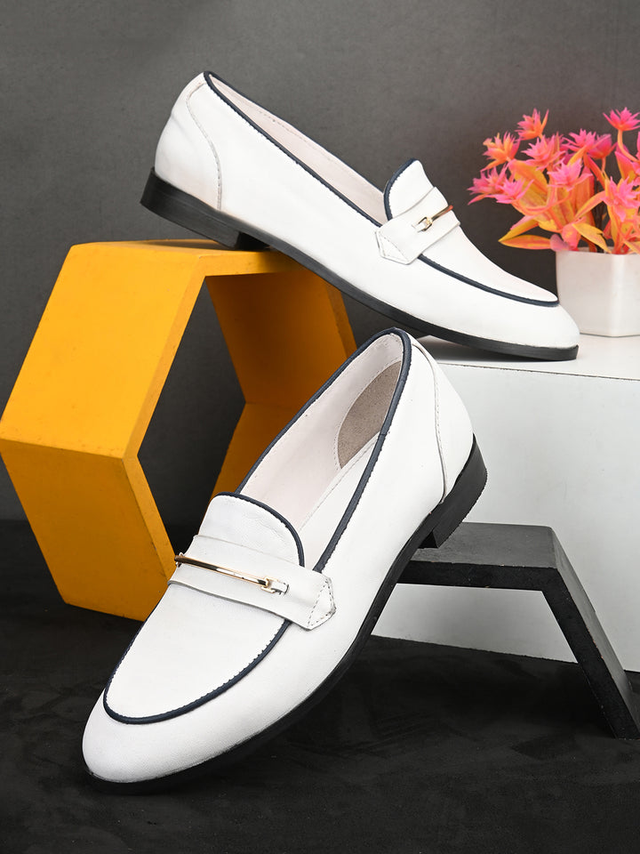 CARLO ROMANO BY WASAN WHITE COLOUR MOCCASIN SHOE FOR WOMEN
