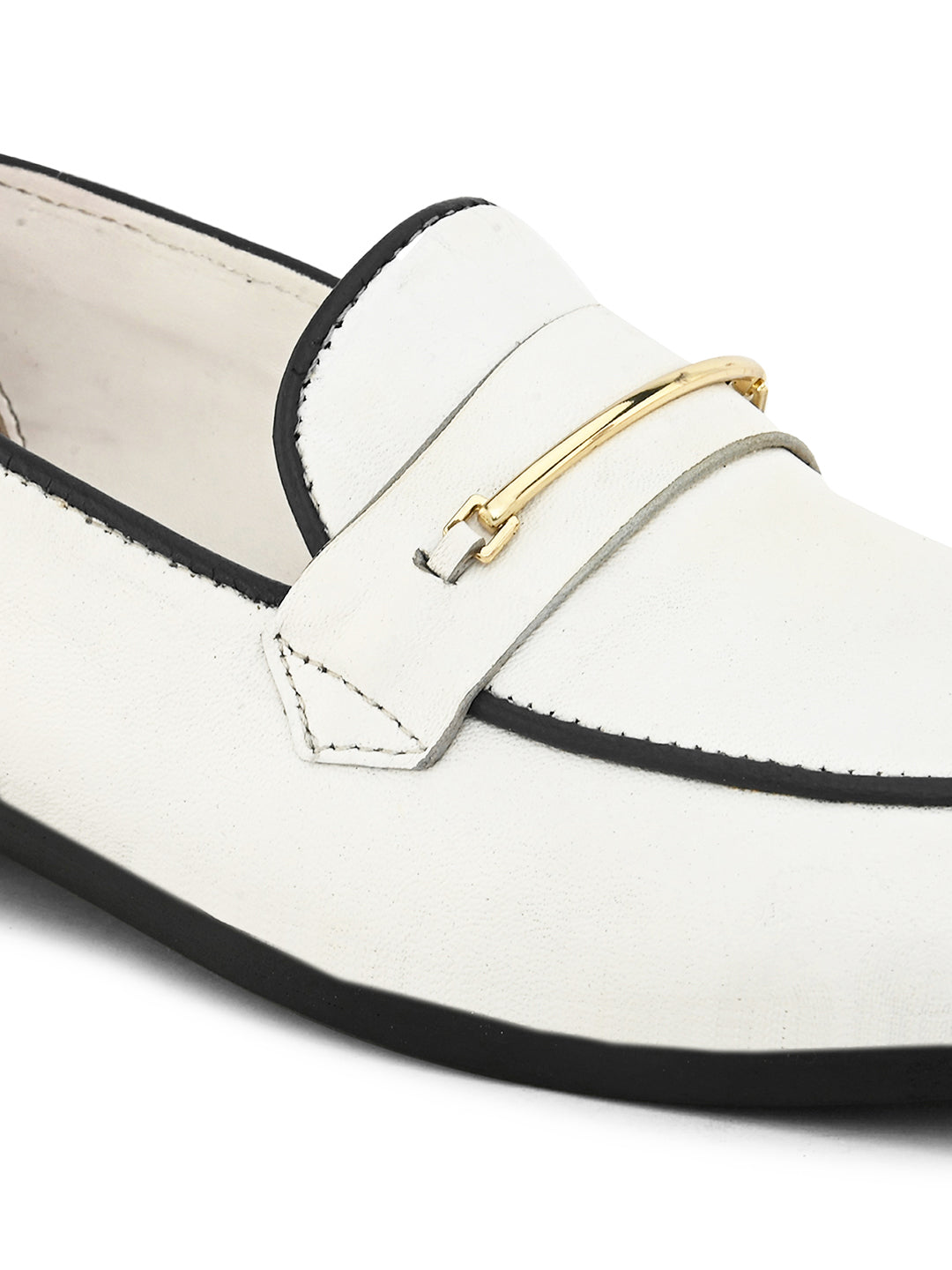 CARLO ROMANO BY WASAN WHITE COLOUR MOCCASIN SHOE FOR WOMEN