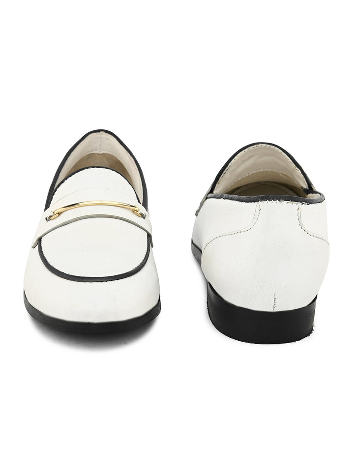 CARLO ROMANO BY WASAN WHITE COLOUR MOCCASIN SHOE FOR WOMEN