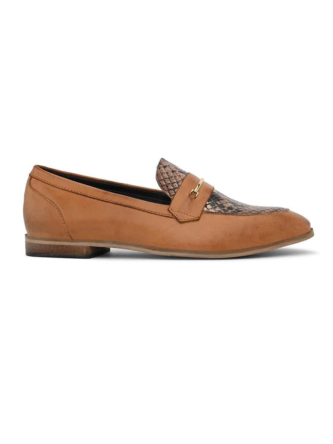 CARLO ROMANO BY WASAN BROWN COLOUR MOCCASIN SHOE FOR WOMEN