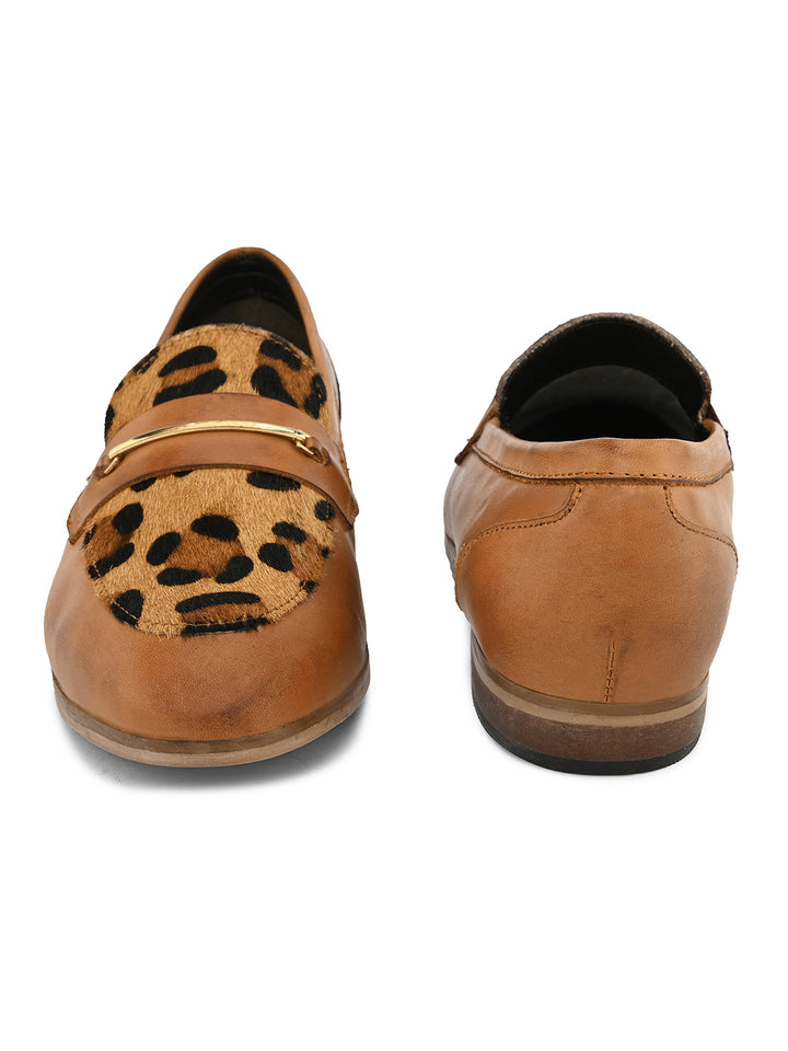 CARLO ROMANO BY WASAN TAN & BROWN COLOUR MOCCASIN SHOE FOR WOMEN