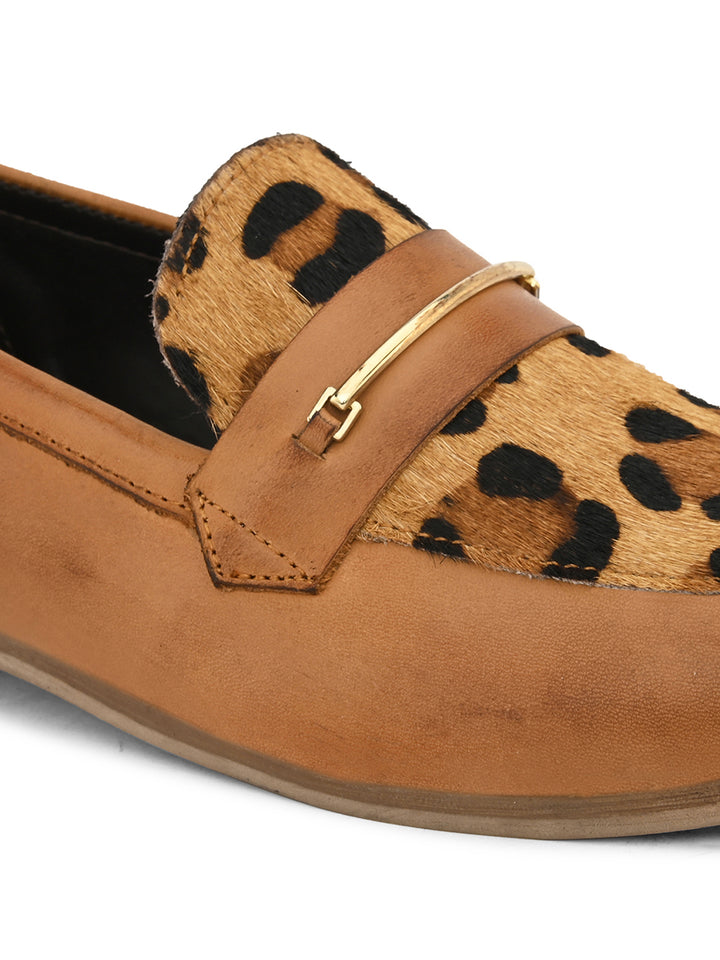 CARLO ROMANO BY WASAN TAN & BROWN COLOUR MOCCASIN SHOE FOR WOMEN
