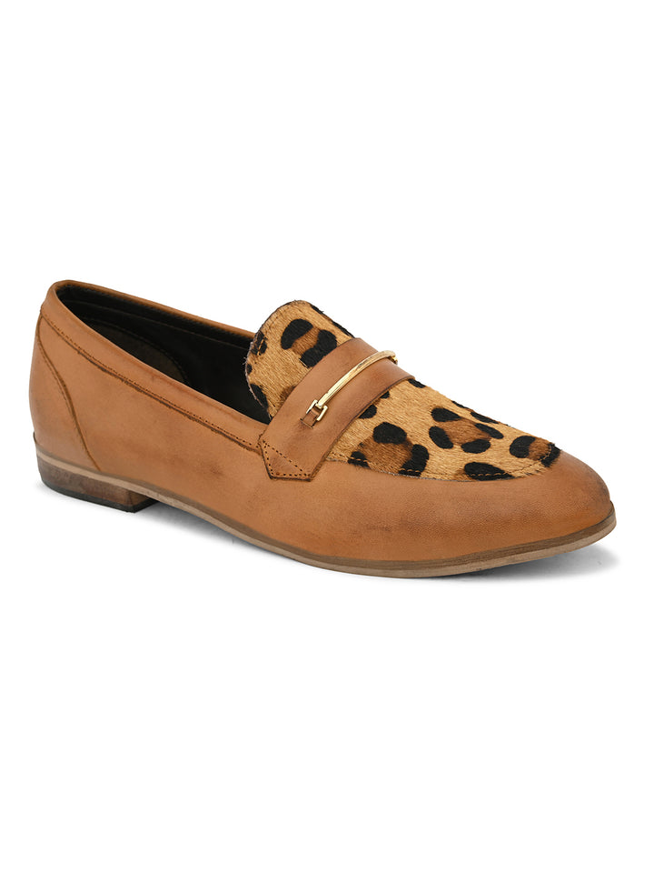 CARLO ROMANO BY WASAN TAN & BROWN COLOUR MOCCASIN SHOE FOR WOMEN