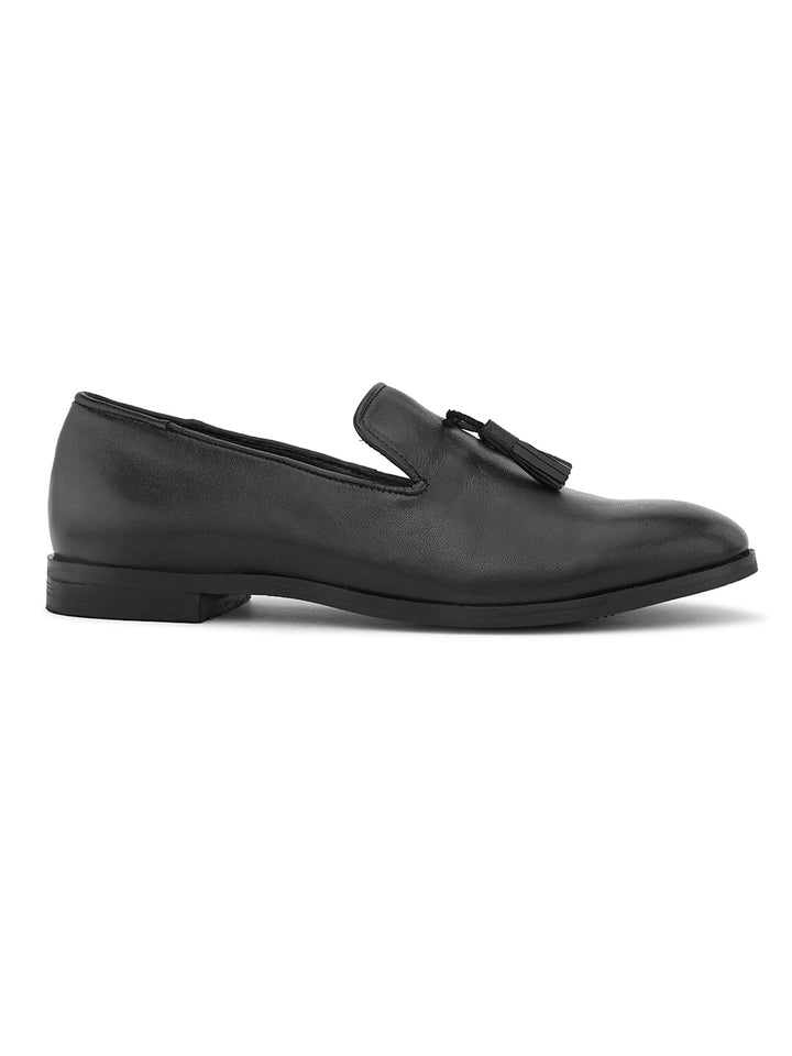 CARLO ROMANO BY WASAN BLACK COLOUR SLIP-ONS SHOE FOR WOMEN