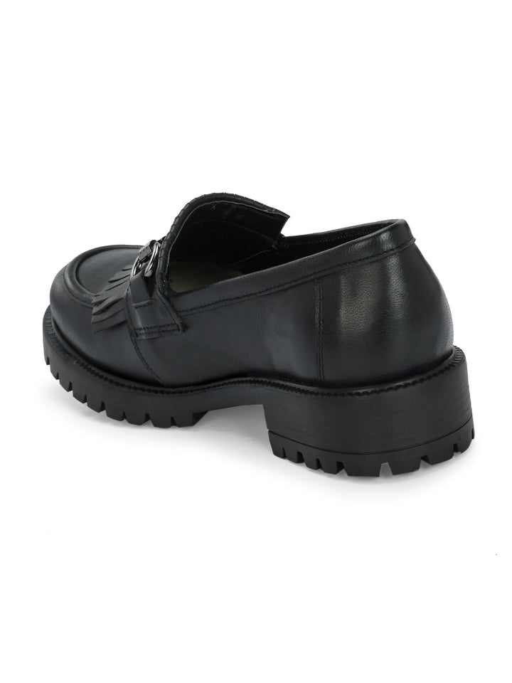 CARLO ROMANO BY WASAN GENUINE LEATHER BLACK COLOUR MOCCASIN FOR  WOMEN