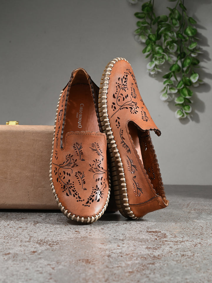 CARLO ROMANO BY WASAN GENUINE LEATHER WITH TEXTURE MOCCASIN SHOES FOR WOMEN