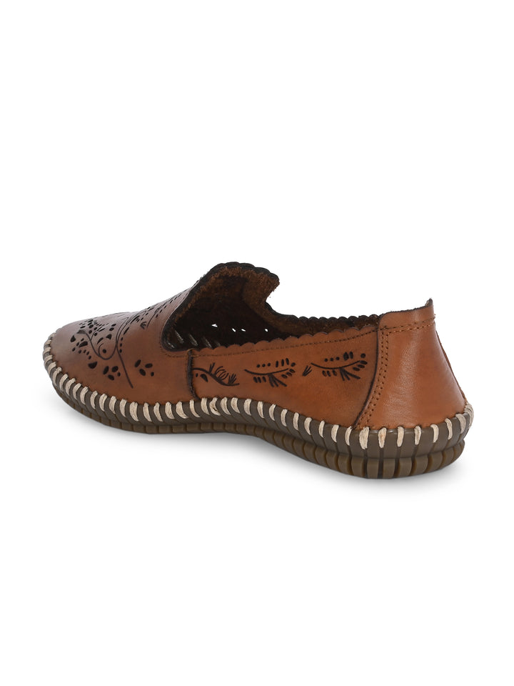 CARLO ROMANO BY WASAN GENUINE LEATHER WITH TEXTURE MOCCASIN SHOES FOR WOMEN