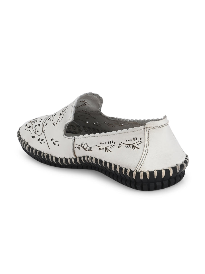 CARLO ROMANO BY WASAN GENUINE LEATHER WITH TEXTURE MOCCASIN SHOES FOR WOMEN
