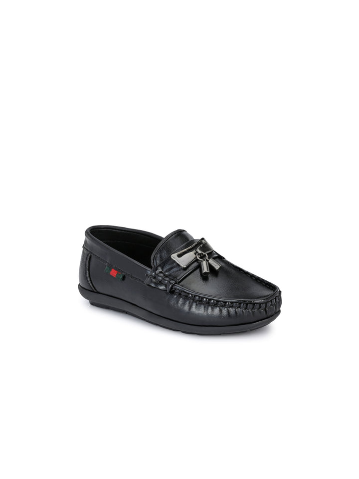 CARLO ROMANO BY WASAN SHOES VEGAN LEATHER MOCCASSIN KIDS