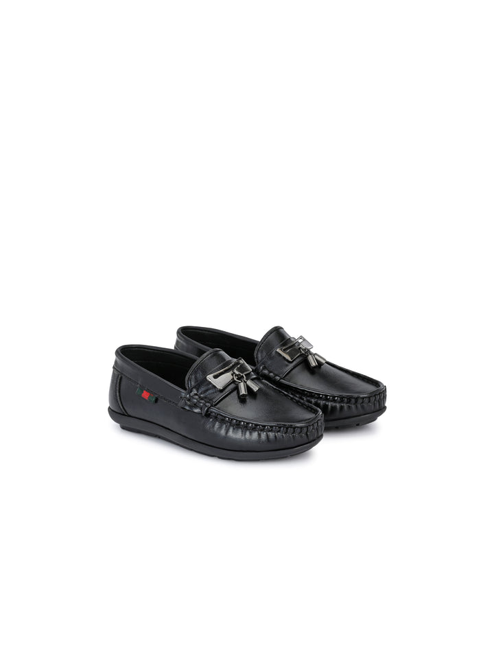 CARLO ROMANO BY WASAN SHOES VEGAN LEATHER MOCCASSIN KIDS