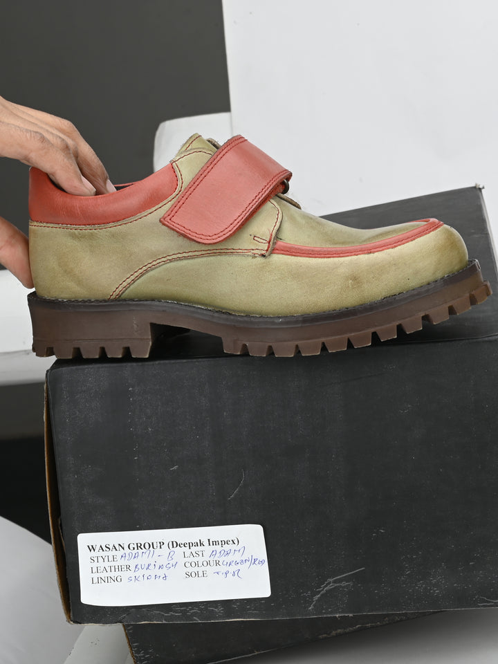 Boys/Girls Burnish Leather Velcro Shoe