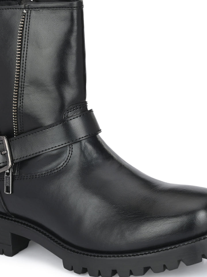 WOMEN'S VEGAN LEATHER ANKLE BOOT